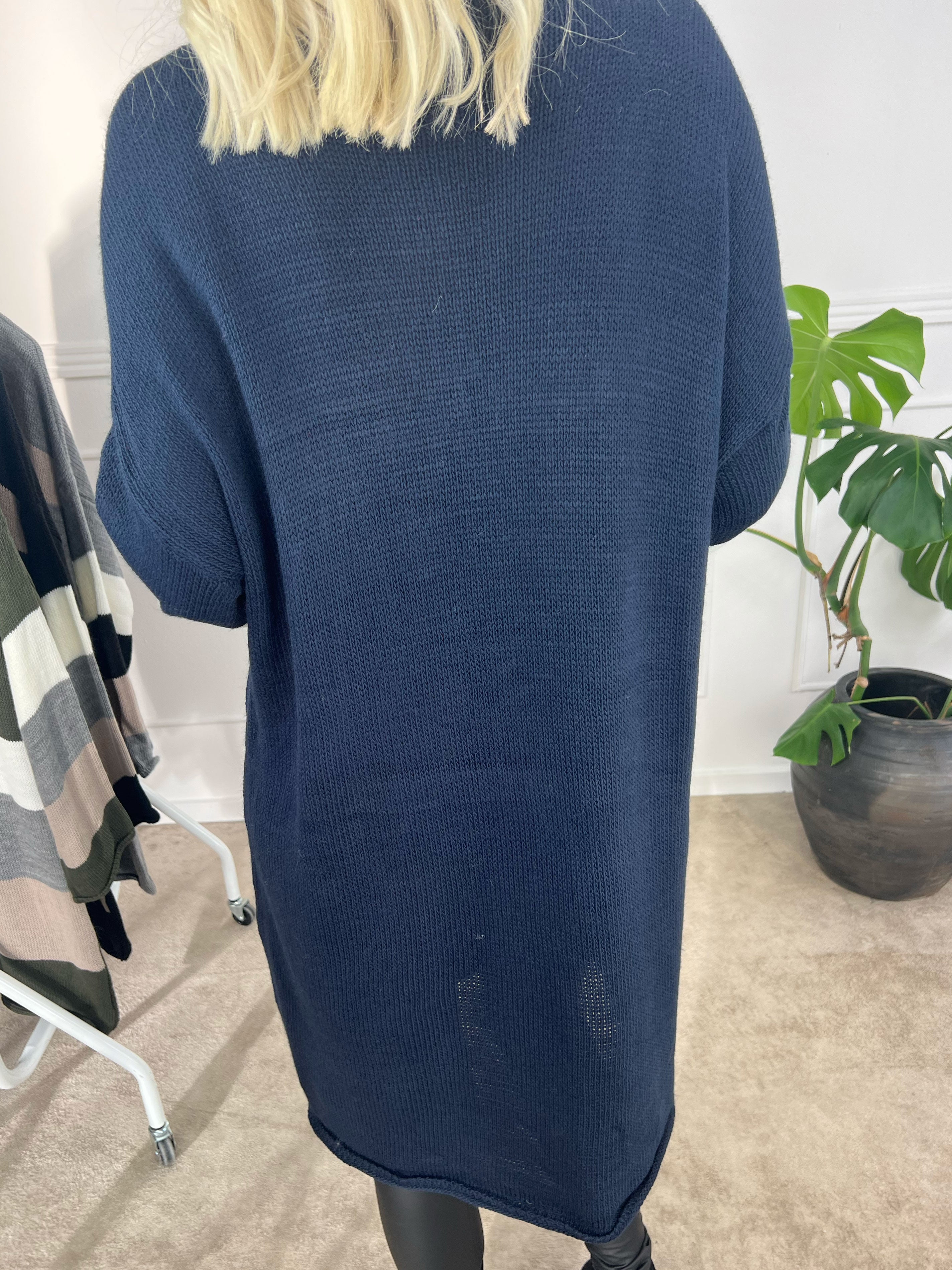 Love - Strikkjole med brede striber og skrift med glimmertråde